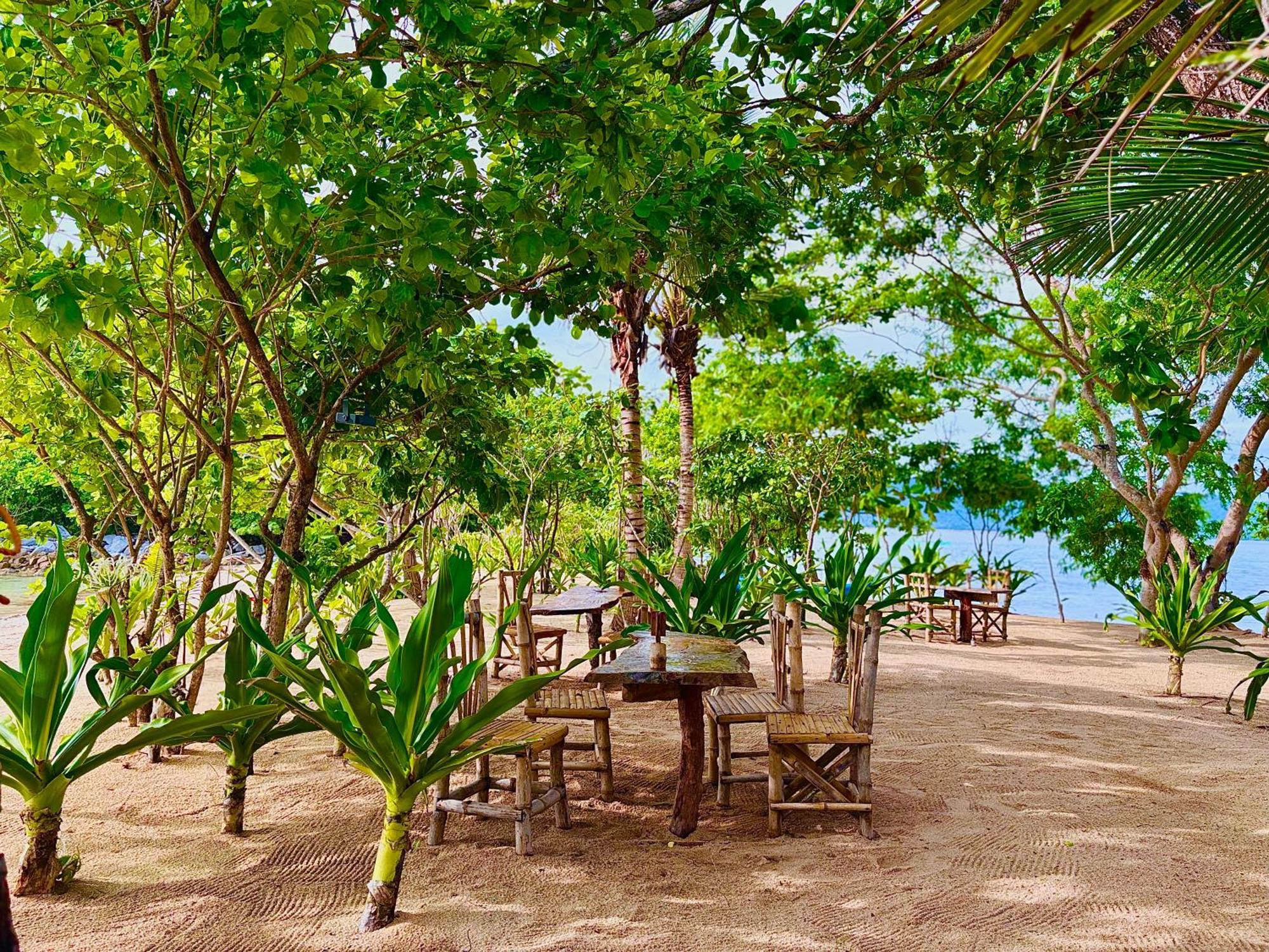 Dosplaya Ecocamp Hotel El Nido Exterior photo