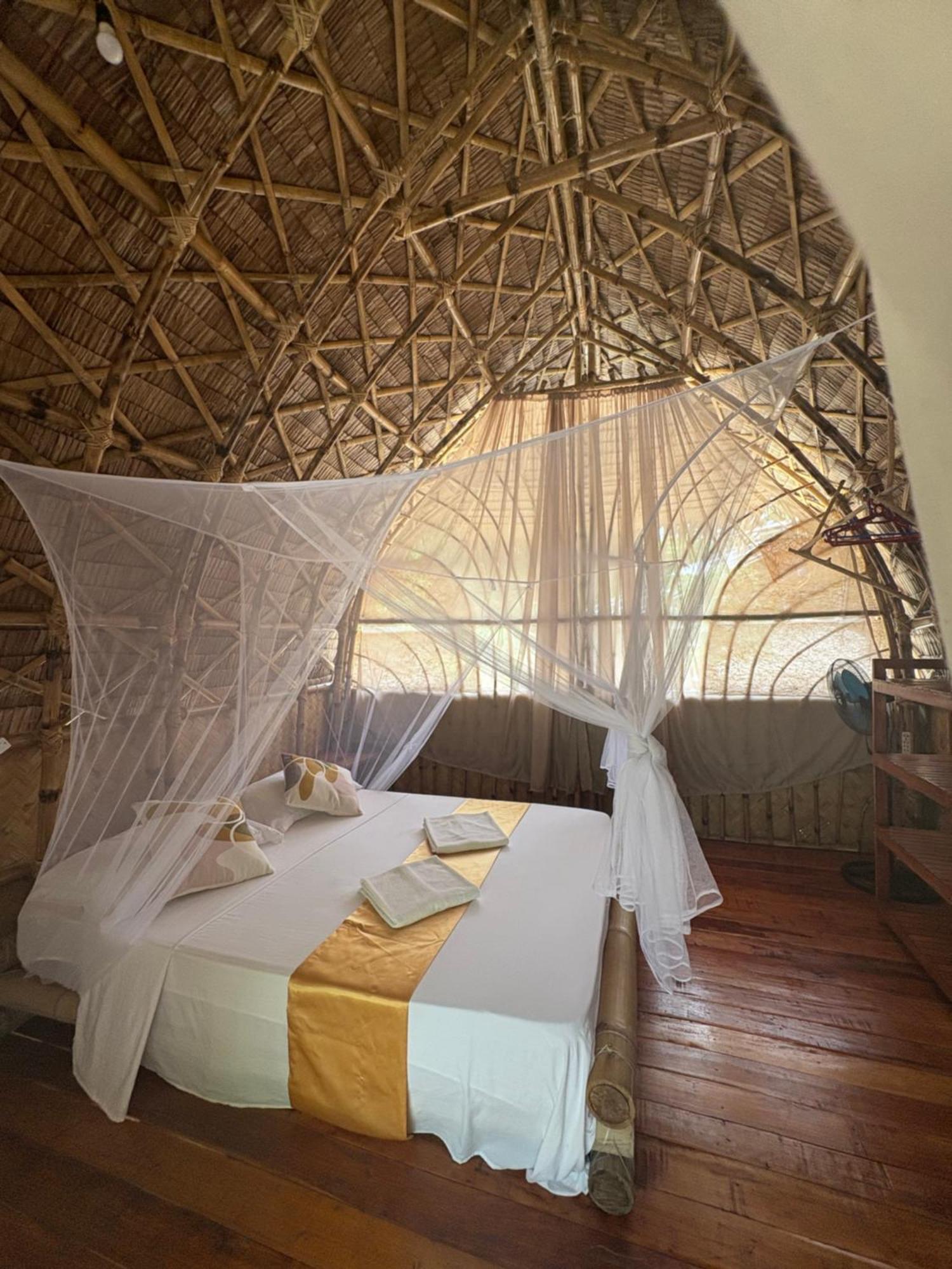 Dosplaya Ecocamp Hotel El Nido Exterior photo